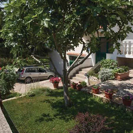 Awesome In With Kitchen Apartment Sibenik